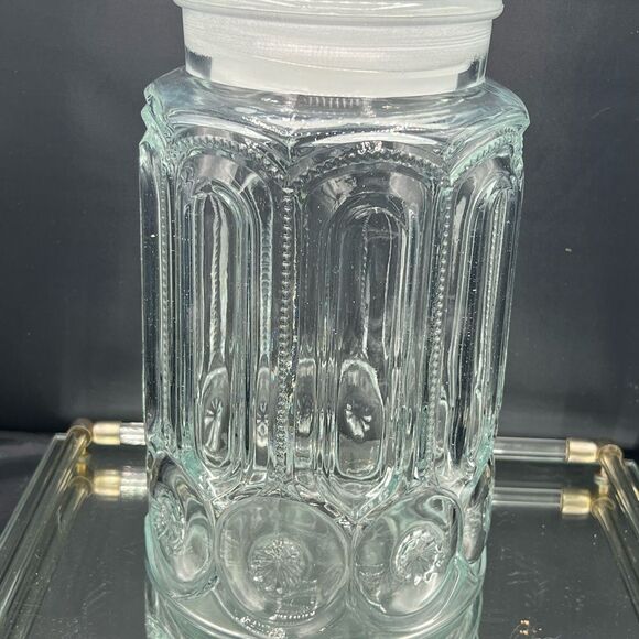 Vintage L E Smith Clear Glass Canister with Lid - Picture 1 of 8